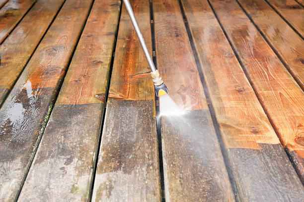Why Choose Our Certified Pressure Washing Experts for Your Project Needs in Mahanoy City, PA?